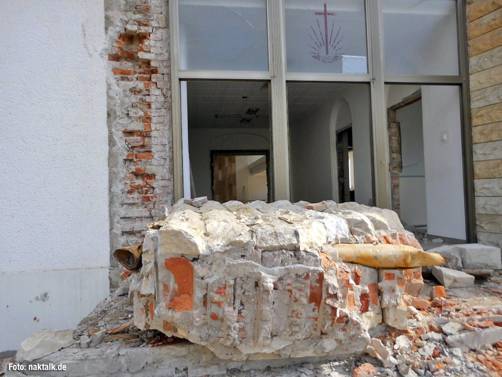 Abriss NAK Kirche Dessau